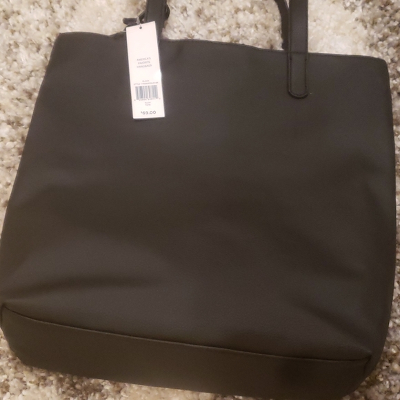 Rosetti Handbag - Picture 3 of 9